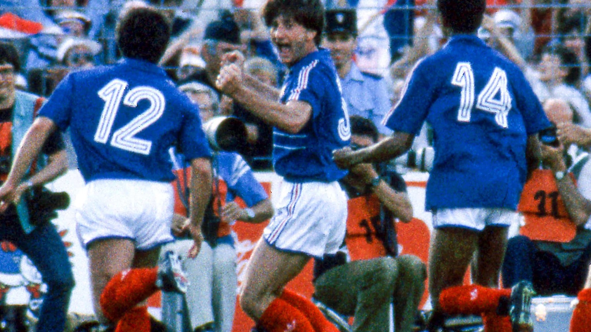 Kể chuyện EURO 1984: Thời của những người hùng bị lãng quên - Ảnh 2