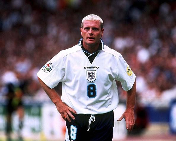 Kể chuyện EURO 1996: Màu chàm ám ảnh khi bóng đá về nhà - Ảnh 2