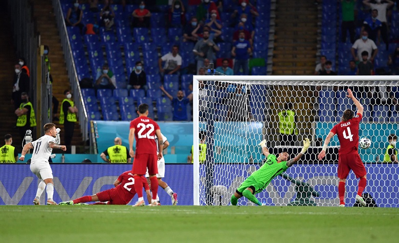 Đội tuyển Italia lập kỷ lục khủng, Thổ Nhĩ Kỳ chưa thể phá dớp  - Ảnh 2
