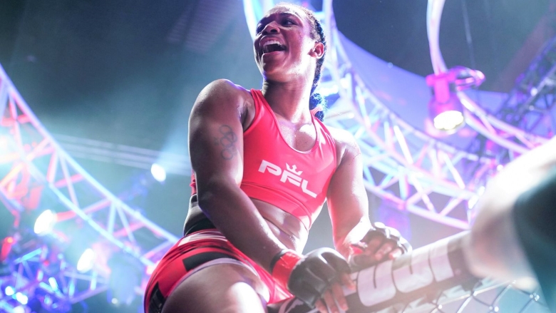 Nữ vương Boxing giành chiến thắng đầu tiên trên võ đài MMA - Ảnh 1