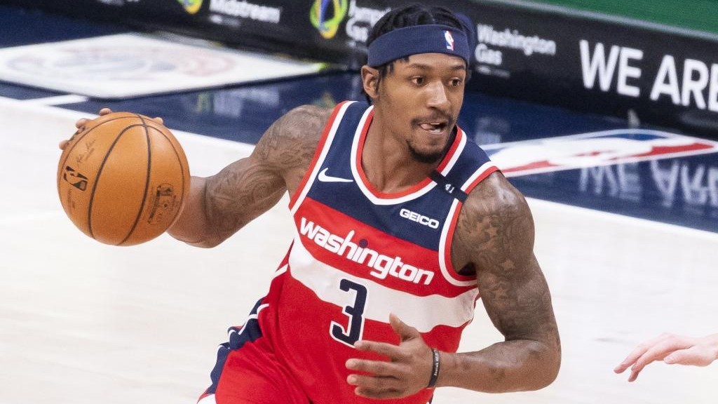 Bradley Beal lưỡng lự trong chuyện gia hạn với Wizards, sẵn sàng ra đi - Ảnh 1