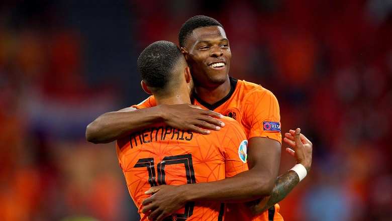 ĐT Hà Lan luyện lại tuyệt kĩ ở World Cup 2014 - Ảnh 1