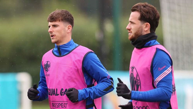 Mason Mount và Ben Chilwell khó ra sân ở vòng 1/8 EURO 2021 - Ảnh 2