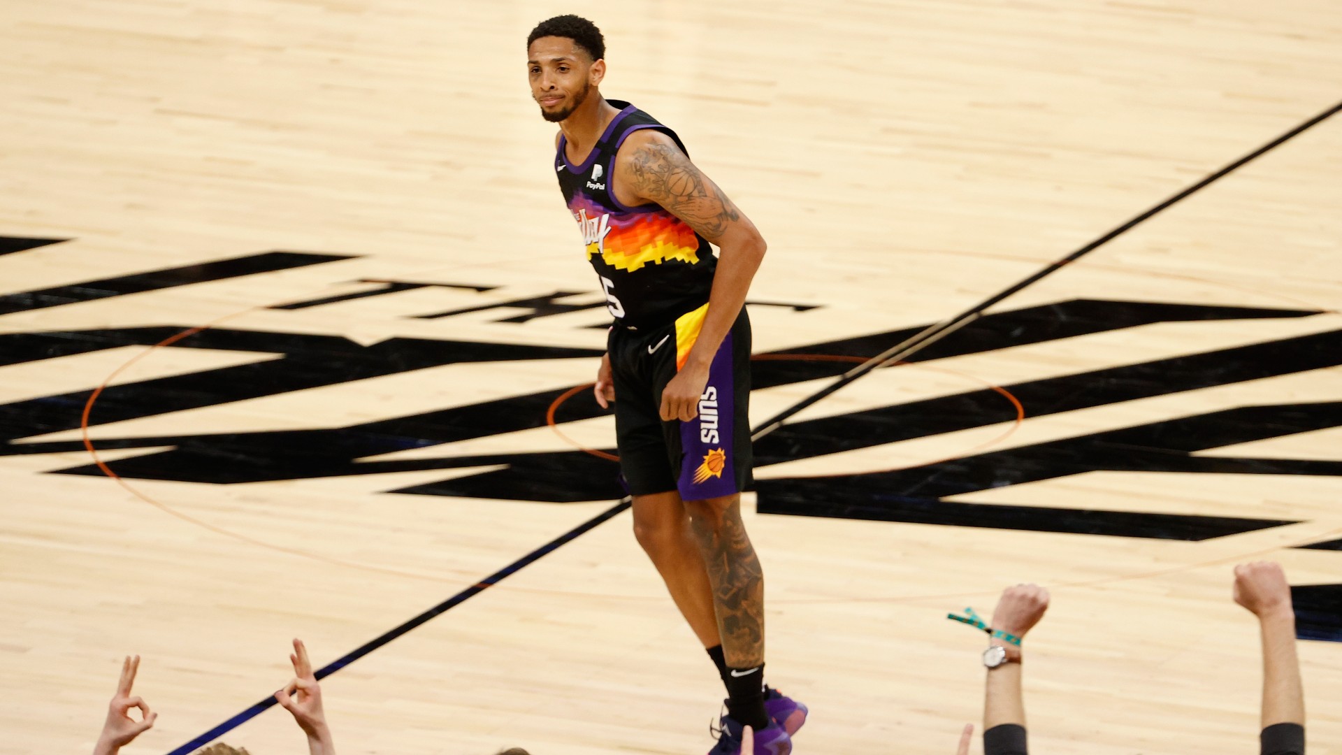Cameroon Payne chấn thương, Phoenix Suns lại lo sốt vó - Ảnh 1