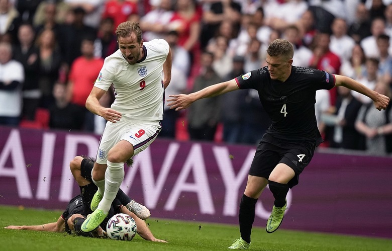 Kane cân bằng thành tích ghi bàn của Rooney - Ảnh 2
