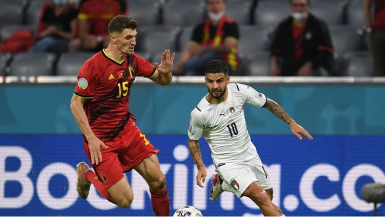 Video bàn thắng Bỉ vs Italia: Siêu phẩm của Insigne - Ảnh 2