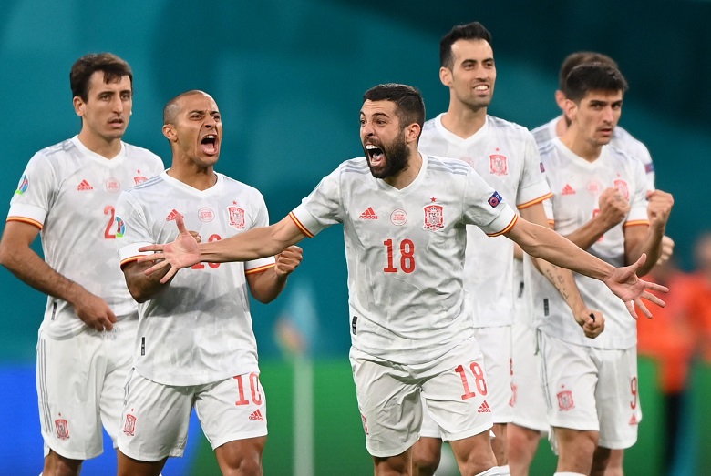 Siêu máy tính dự đoán đội vô địch EURO 2020: Tin buồn cho Tây Ban Nha - Ảnh 1