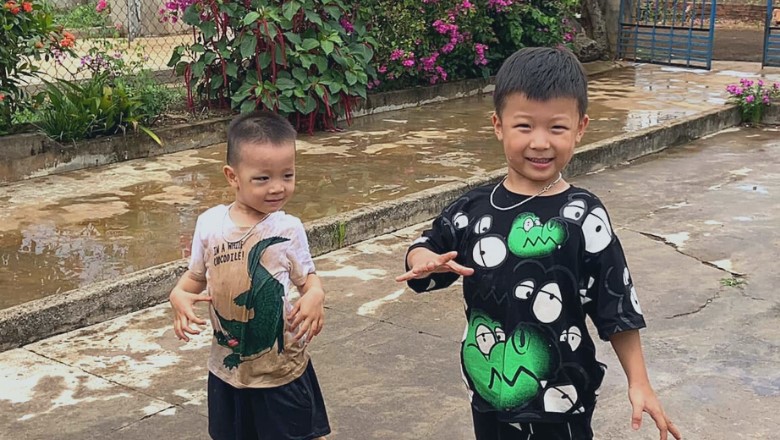 Trương Đình Hoàng mang hai nhóc tì về thăm quê nội tại Đắk Lắk - Ảnh 2