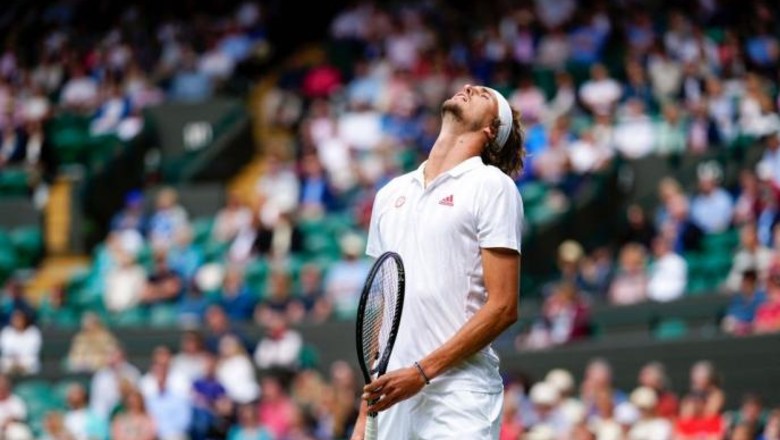 Thua đau sao trẻ, ‘Hoàng tử Đức’ Zverev bị hất cẳng khỏi Wimbledon - Ảnh 1