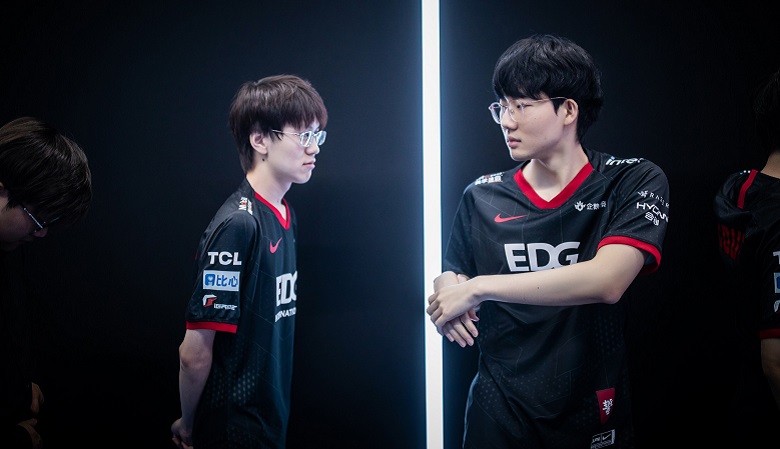 TRỰC TIẾP LPL mùa Hè 2021 ngày 6/7: EDG vs OMG - Ảnh 1