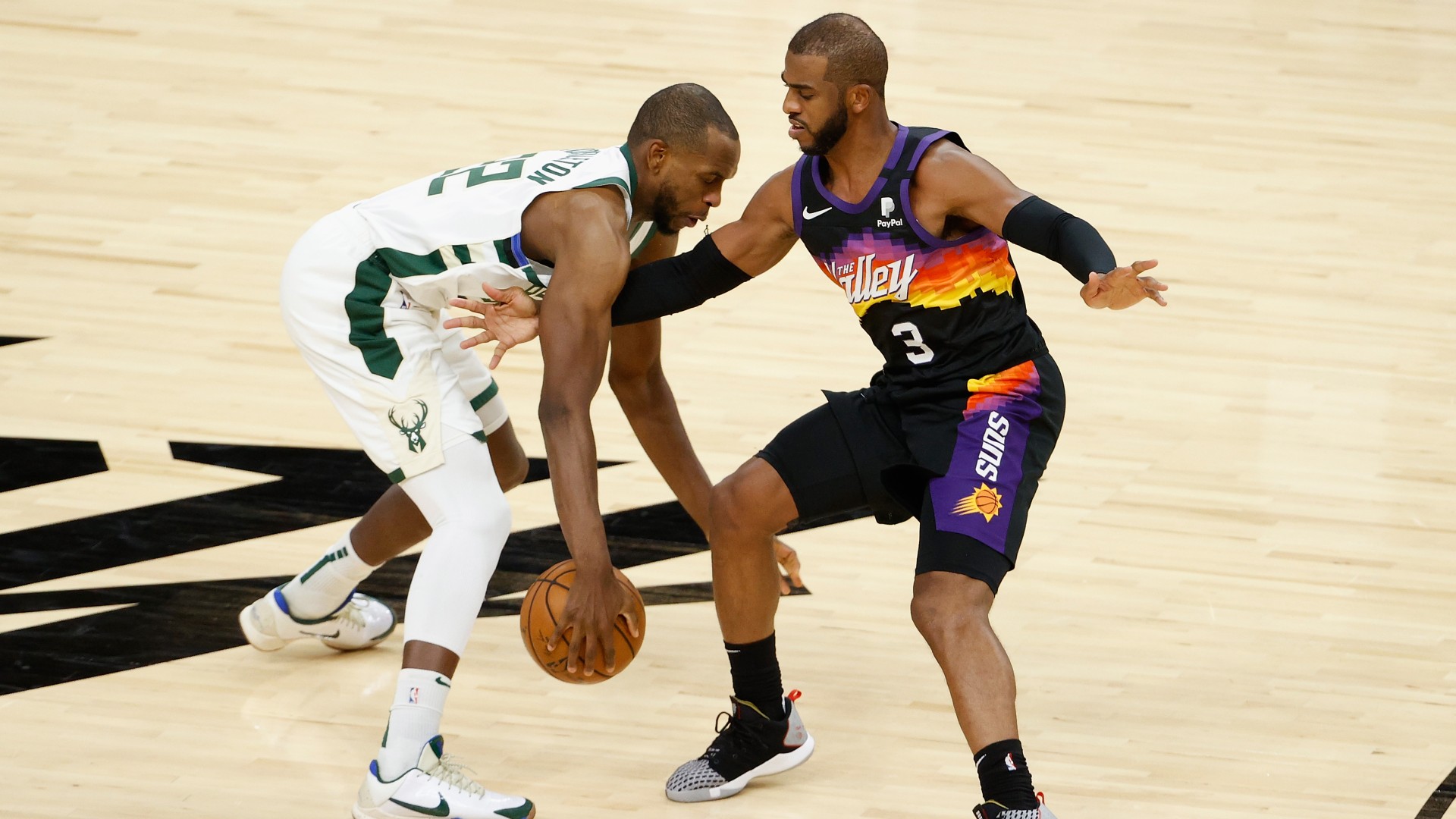Link xem trực tiếp NBA Finals 2021: Suns vs Bucks Game 1 (8h00, ngày 7/7) - Ảnh 1