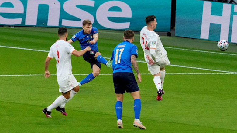 Video bàn thắng Italia vs Tây Ban Nha: Màn penalty cân não - Ảnh 1