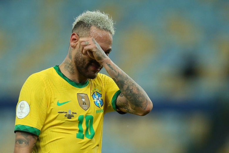Neymar khóc nức nở trong ngày Brazil ngậm ngùi nhìn Argentina vô địch - Ảnh 3