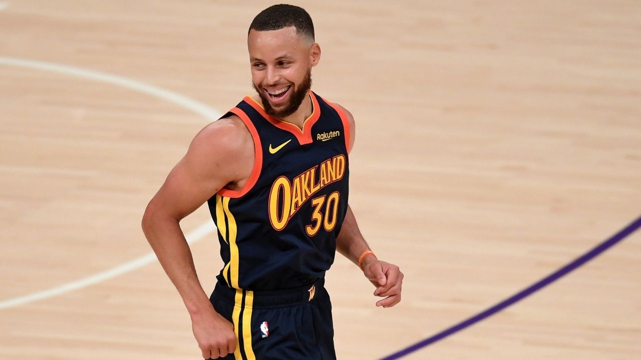 Stephen Curry giành giải thưởng 'Cầu thủ NBA của năm' - Ảnh 2