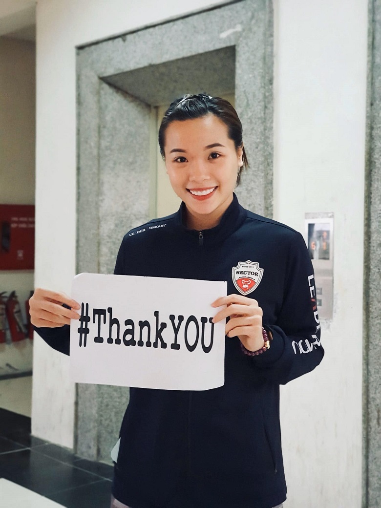 Cầu lông Olympic Tokyo 2021: 'Rụng tim' với vẻ ngoài của tay vợt nữ số 1 Việt Nam Nguyễn Thùy Linh - Ảnh 3