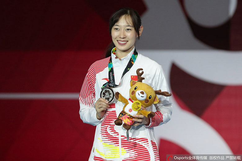Ngắm dung nhan 10 nữ thần thể thao Trung Quốc dự Olympic Tokyo 2021 - Ảnh 1