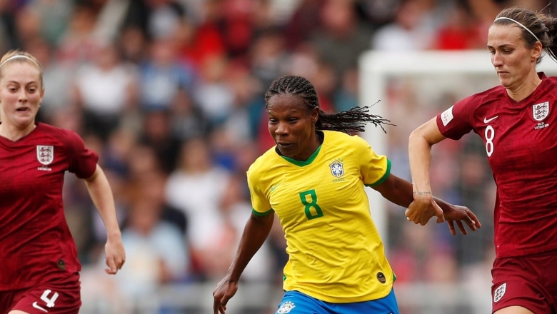 Ra sân ở Olympic Tokyo 2021, tuyển thủ nữ Brazil lập kỷ lục dự 7 kỳ Thế vận hội - Ảnh 1