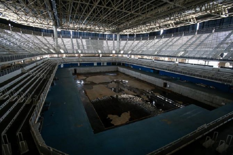 Bên lề Olympic Tokyo 2021: Quang cảnh hoang tàn ở những nơi từng tổ chức Thế vận hội - Ảnh 12