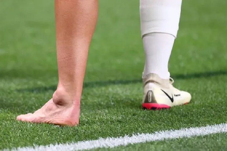 Chấn thương kinh hoàng của Dani Ceballos ở môn bóng đá nam Olympic Toyo 2021 - Ảnh 1