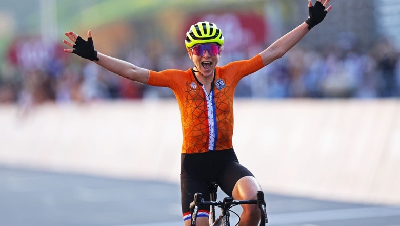 Đua xe đạp Olympic Tokyo 2021: Bi hài chuyện ăn mừng hụt của VĐV nữ Hà Lan - Ảnh 1