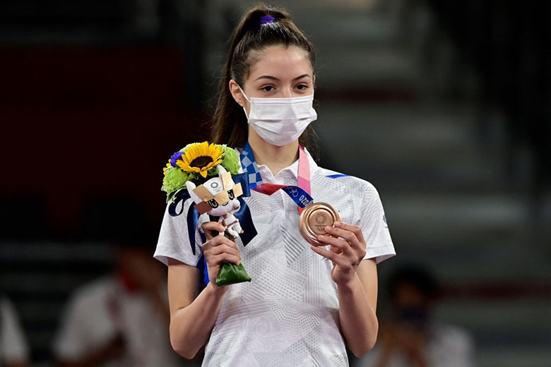 Vẻ đẹp thần tiên của bông hồng Taekwondo gốc Do Thái gây sốt tại Olympic Tokyo 2021 - Ảnh 6