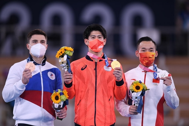 Thể dục dụng cụ Olympic Tokyo 2021: VĐV Nga xin lỗi cả nước vì chỉ giành huy chương đồng - Ảnh 1
