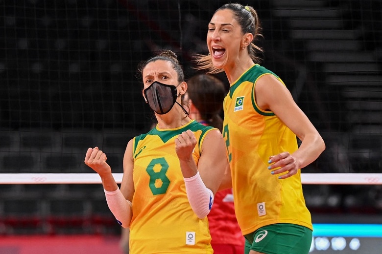 Bóng chuyền Olympic Tokyo 2021: 'Bật mí' về chiếc khẩu trang của các VĐV Brazil - Ảnh 2