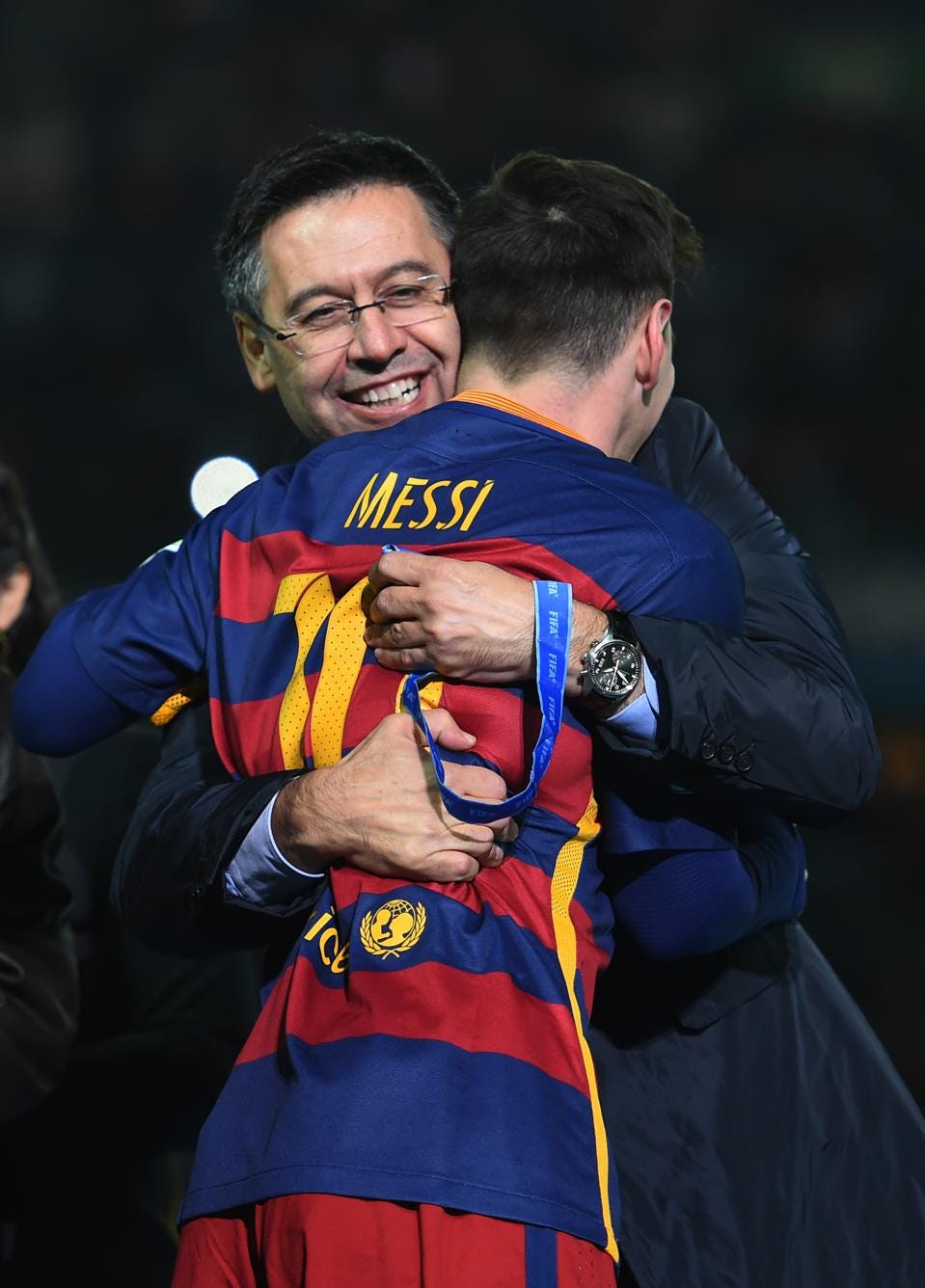 Một năm giông bão của Messi: Bị Chủ tịch lừa, bạn thân ra đi, lộ hợp đồng - Ảnh 3
