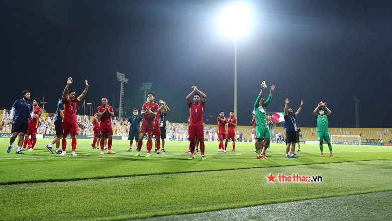 BLV Quang Huy: “ĐT Việt Nam sẽ có nhiều điểm hơn Thái Lan ở vòng loại World Cup” - Ảnh 1