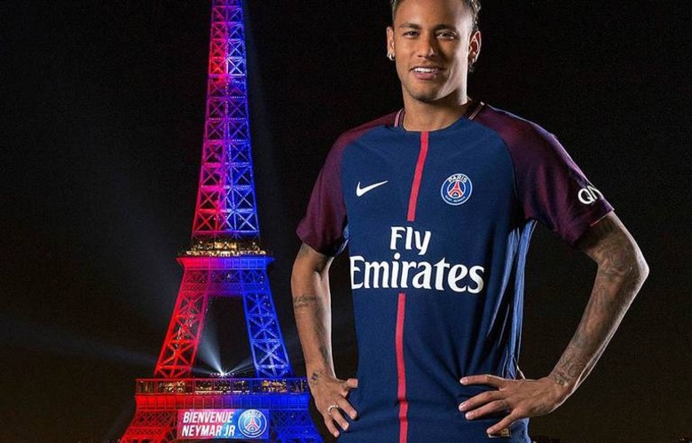 PSG đặt tháp Eiffel vào ngày 10/8, chuẩn bị ra mắt Messi cực hoành tráng - Ảnh 2