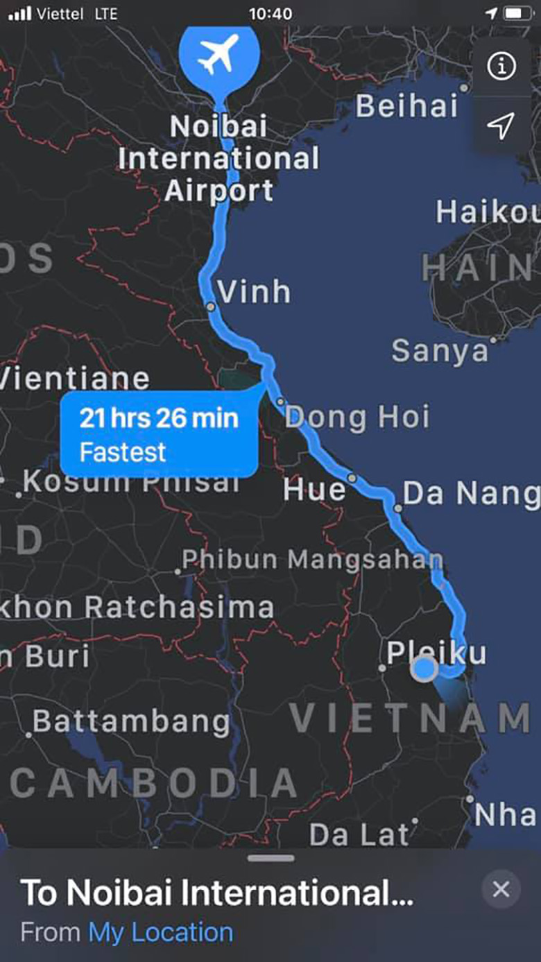 Trải nghiệm 22 giờ 'xuyên Việt' đến sân bay Nội Bài của HLV Kiatisuk - Ảnh 5