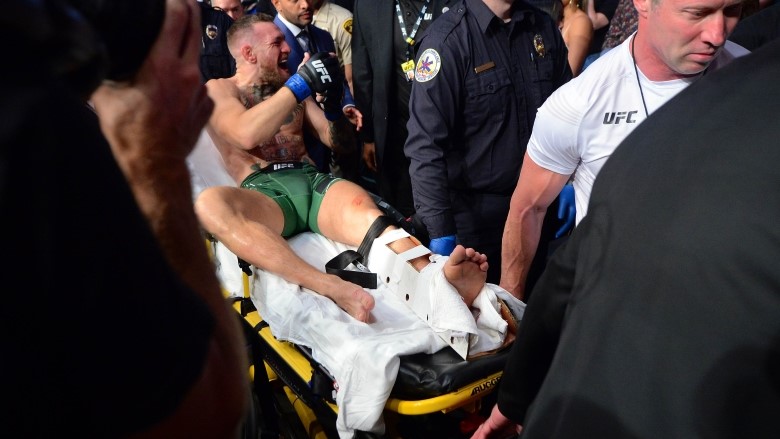 Ca phẫu thuật kéo dài 3 tiếng rưỡi của Conor McGregor thành công mỹ mãn - Ảnh 1