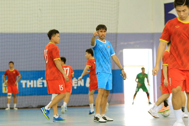 ĐT Việt Nam tập trung tại Hà Nội chuẩn bị cho Futsal World Cup 2021 - Ảnh 2