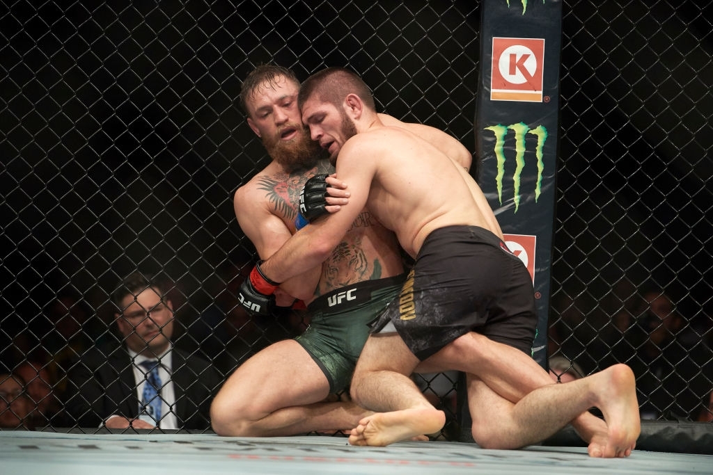 Khabib tố cáo UFC 'lật kèo' phút chót để giúp McGregor tranh đai - Ảnh 1