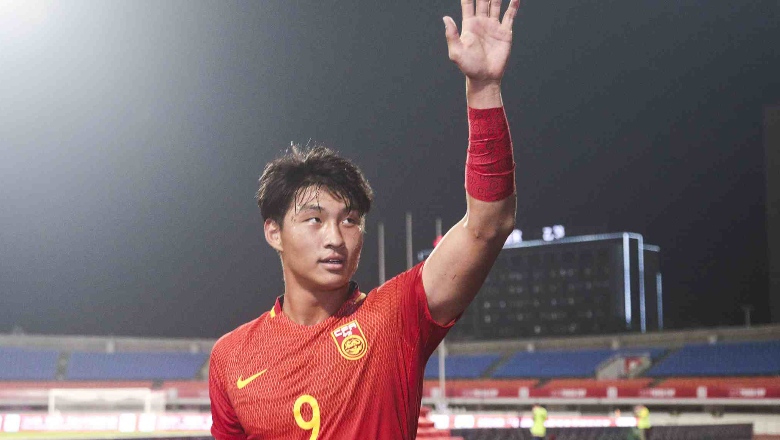 Giải mã Guo Tianyu, vũ khí bí mật của ĐT Trung Quốc ở vòng loại World Cup - Ảnh 1