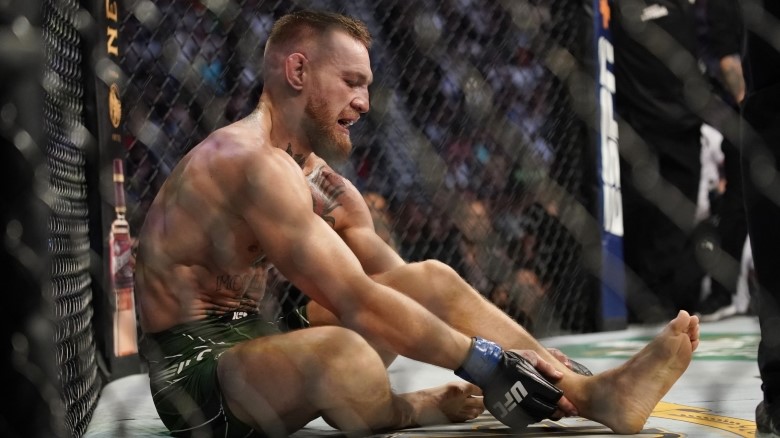 Conor McGregor: Trận đấu kết thúc là do chấn thương, không nhận phần thua - Ảnh 2