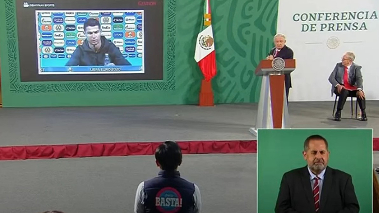 Tổng thống Mexico dùng Ronaldo như biểu tượng chống béo phì - Ảnh 1