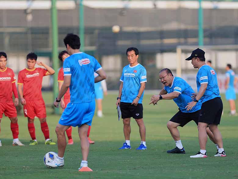 ĐT Việt Nam đá thêm một trận giao hữu trước ngày lên đường sang Saudi Arabia - Ảnh 1