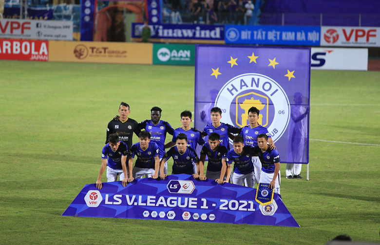 Điểm nhấn V.League 2021: Một năm đầy biến động của Hà Nội FC - Ảnh 1