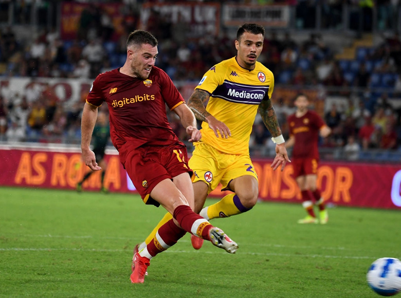 Video bàn thắng Roma vs Fiorentina: 4 bàn thắng, 2 thẻ đỏ và 3 điểm mở màn cho 'Người duy nhất' Mourinho - Ảnh 1