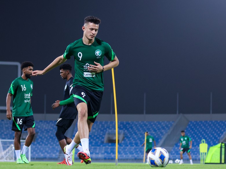 Saudi Arabia hội quân chuẩn bị cho trận đấu với Việt Nam tại VL World Cup 2022 - Ảnh 5