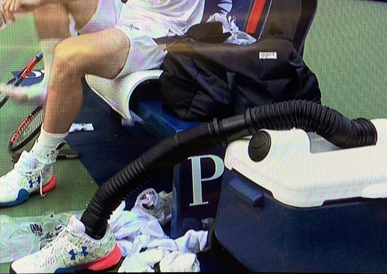 Thua đau trận ra quân US Open, Murray cay cú tố Tsitsipas đi vệ sinh gần nửa tiếng - Ảnh 1