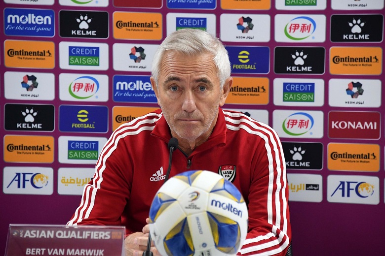 Marwijk: 'UAE sẽ đánh bại mọi đội bóng ở bảng A để dự World Cup 2022' - Ảnh 1