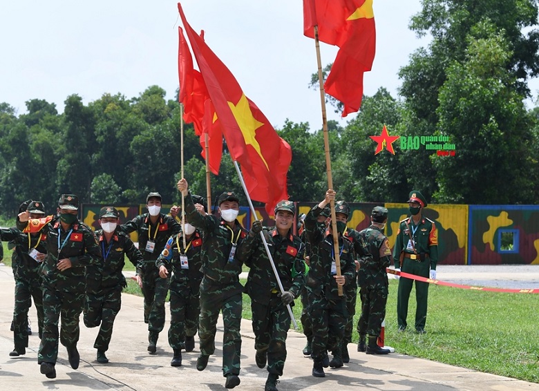 Army Games 2021: Đội tuyển Việt Nam giành huy chương bạc 'Vùng tai nạn', huy chương vàng 'Xạ thủ bắn tỉa' - Ảnh 1