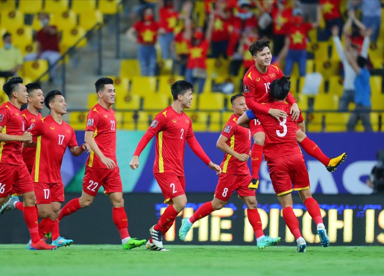 Hàng thủ ĐT Việt Nam lâm nguy trước trận gặp Australia - Ảnh 2