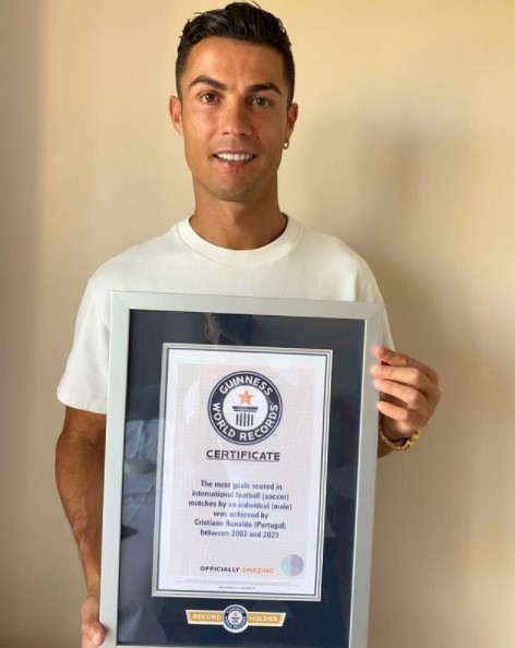 Ronaldo được Kỷ lục Guiness công nhận thành tích ghi bàn ở ĐT Bồ Đào Nha - Ảnh 1
