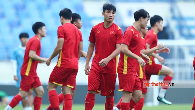 Đội tuyển Việt Nam bổ sung 3 hậu vệ đấu Australia - Ảnh 1