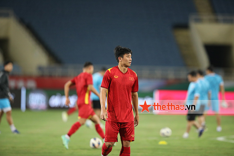 ĐT Việt Nam luyện bóng bổng trong buổi tập cuối trước trận gặp Australia - Ảnh 5