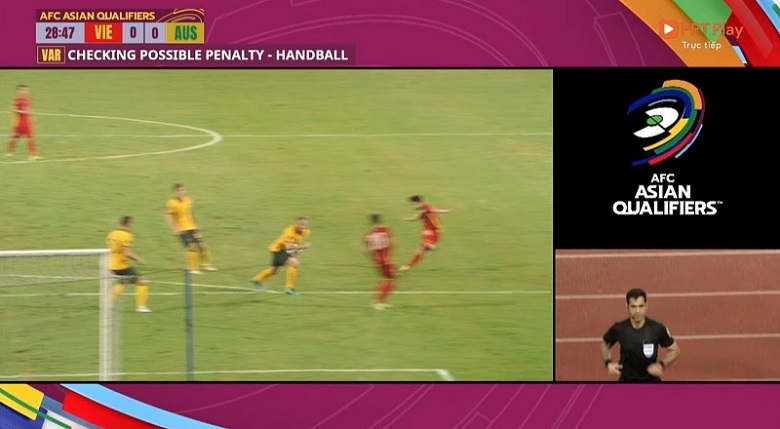 VAR vào cuộc, Việt Nam mất penalty trong trận gặp Australia - Ảnh 1