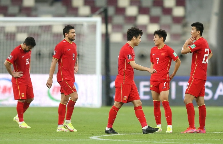 Đội tuyển Trung Quốc sang UAE trước 1 tháng để chờ đấu Việt Nam - Ảnh 1